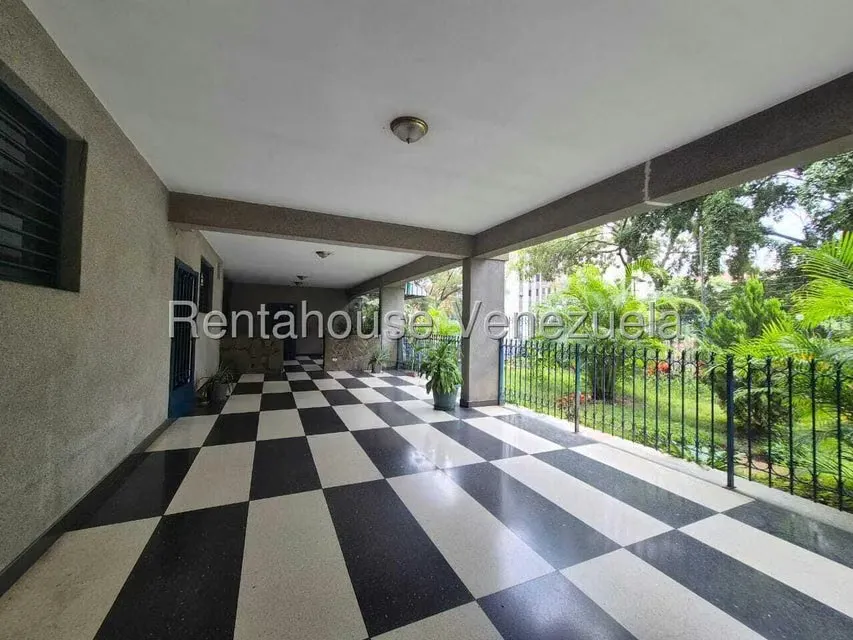 Apartamento (1 Nivel) en Venta en El Marques, Distrito Metropolitano - 36