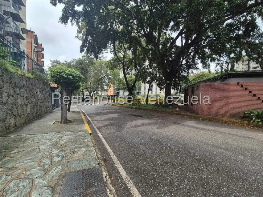 Apartamento (1 Nivel) en Venta en El Marques, Distrito Metropolitano - 41