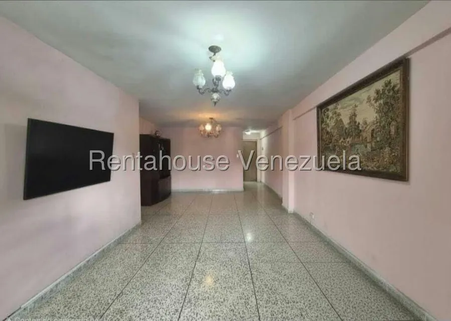 Apartamento (1 Nivel) en Venta en El Marques, Distrito Metropolitano - 6