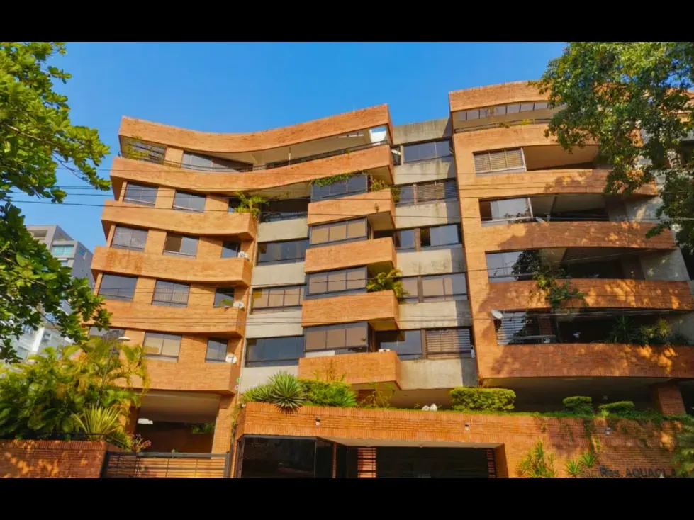 Apartamento en Venta Urb Sebucán, 219Mt2,3H+S,3B+S,3E. 343701