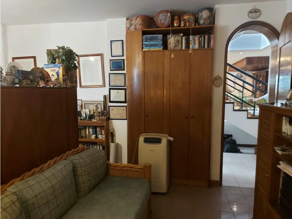 Vendo casa 500m2 Alto Prado 8232 - 23