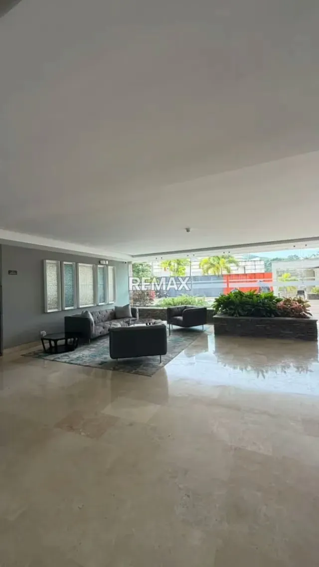 Hermoso apartamento con vista al Dique de Guataparo y Campo de Golf - 12