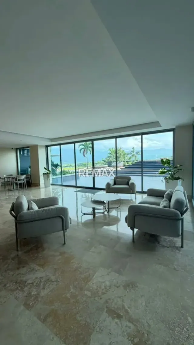 Hermoso apartamento con vista al Dique de Guataparo y Campo de Golf - 14