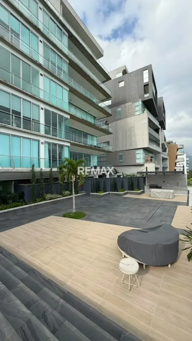 Hermoso apartamento con vista al Dique de Guataparo y Campo de Golf - 17