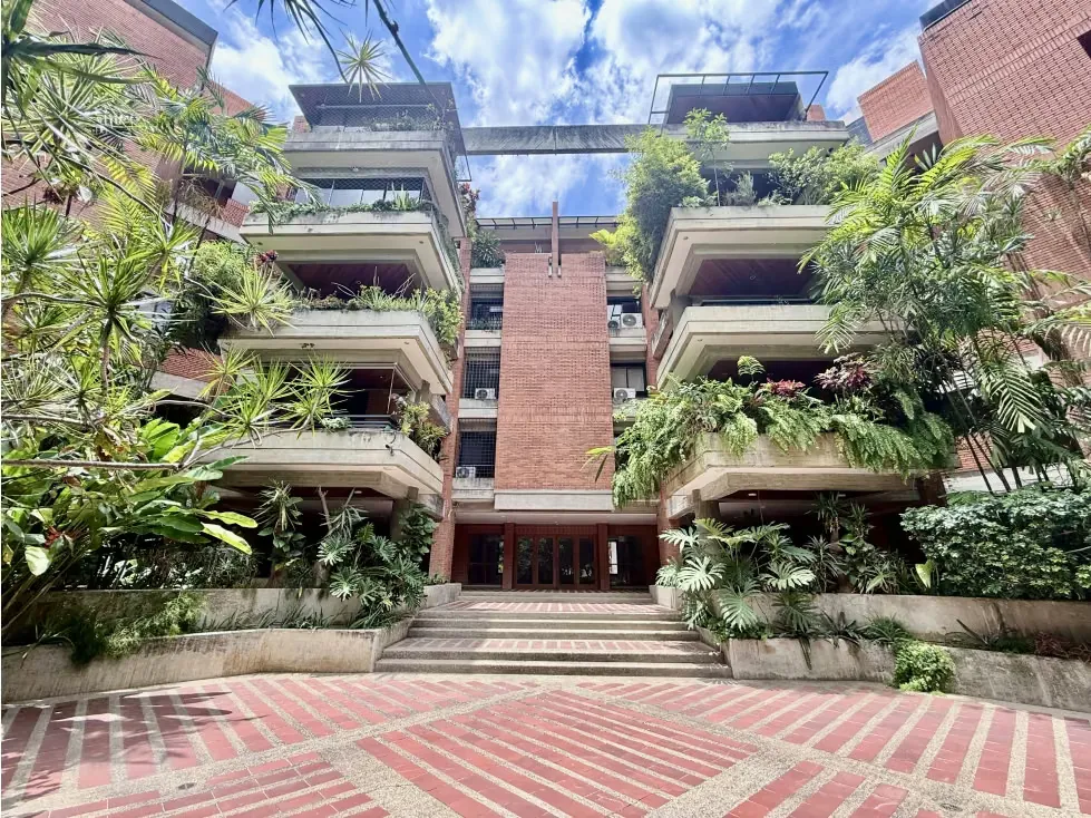 Alquilo Pb dúplex 281m2 Sebucán 9045