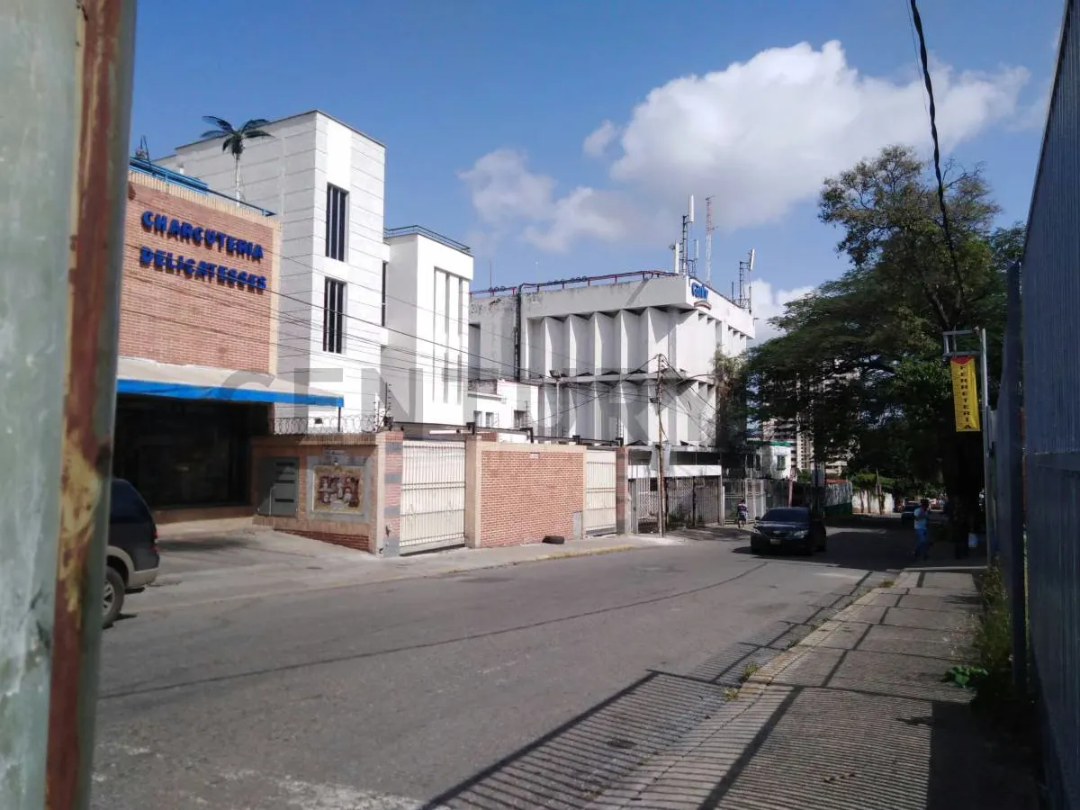 ¿ESTÁS BUSCANDO UNA CASA COMERCIAL EN LA FLORIDA PARA TU NEGOCIO? - 8