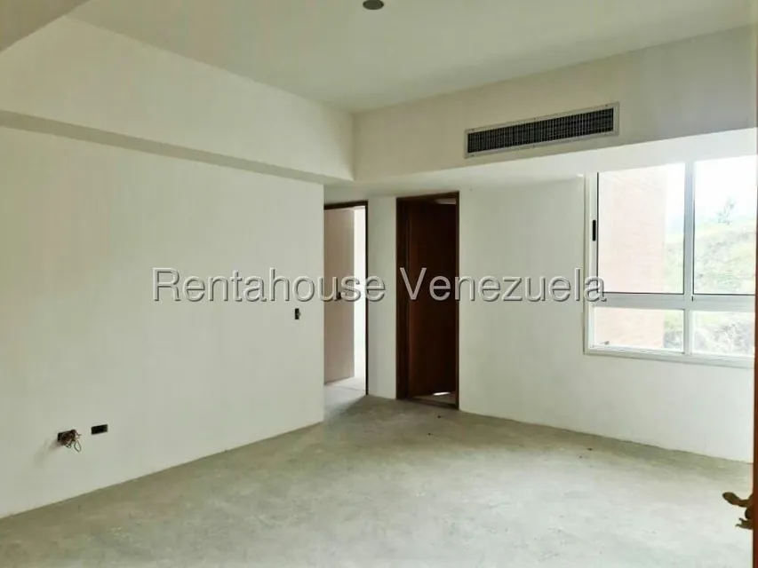 Apartamento (1 Nivel) en Venta en Colinas de Valle Arriba / Mirador de Los Campitos, Distrito Metropolitano - 11