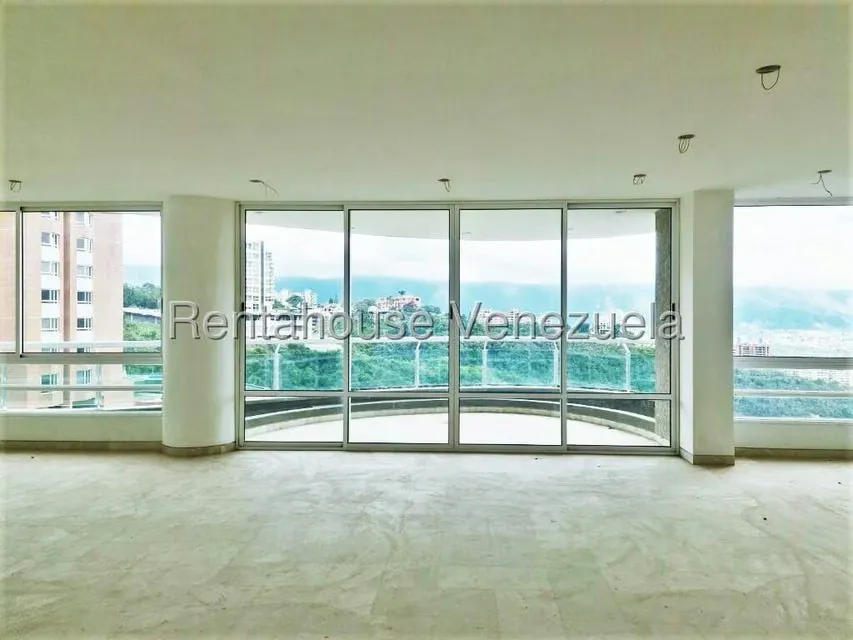 Apartamento (1 Nivel) en Venta en Colinas de Valle Arriba / Mirador de Los Campitos, Distrito Metropolitano - 3