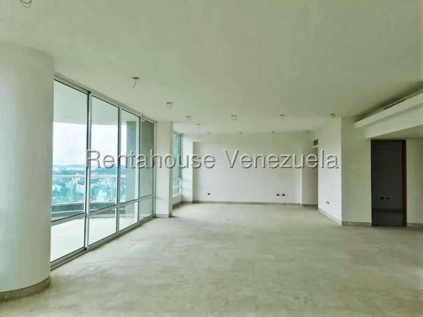 Apartamento (1 Nivel) en Venta en Colinas de Valle Arriba / Mirador de Los Campitos, Distrito Metropolitano - 4