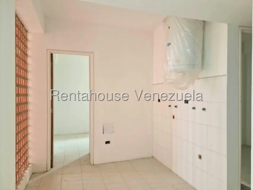 Apartamento (1 Nivel) en Venta en Colinas de Valle Arriba / Mirador de Los Campitos, Distrito Metropolitano - 9
