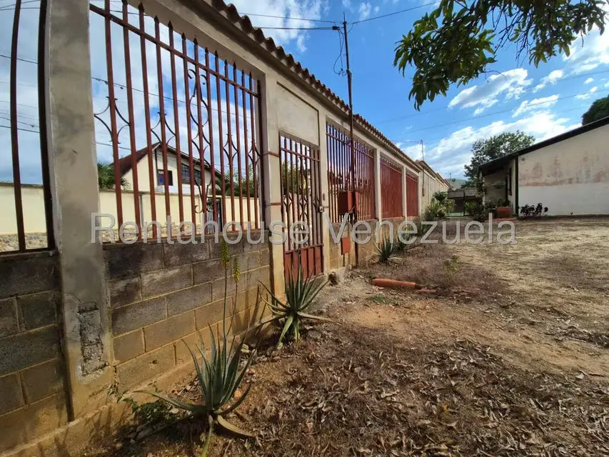 Casa (1 Nivel) en Venta en Agua Viva, Lara - 41