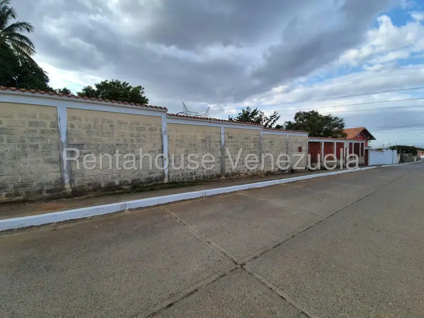 Casa (1 Nivel) en Venta en Agua Viva, Lara - 72