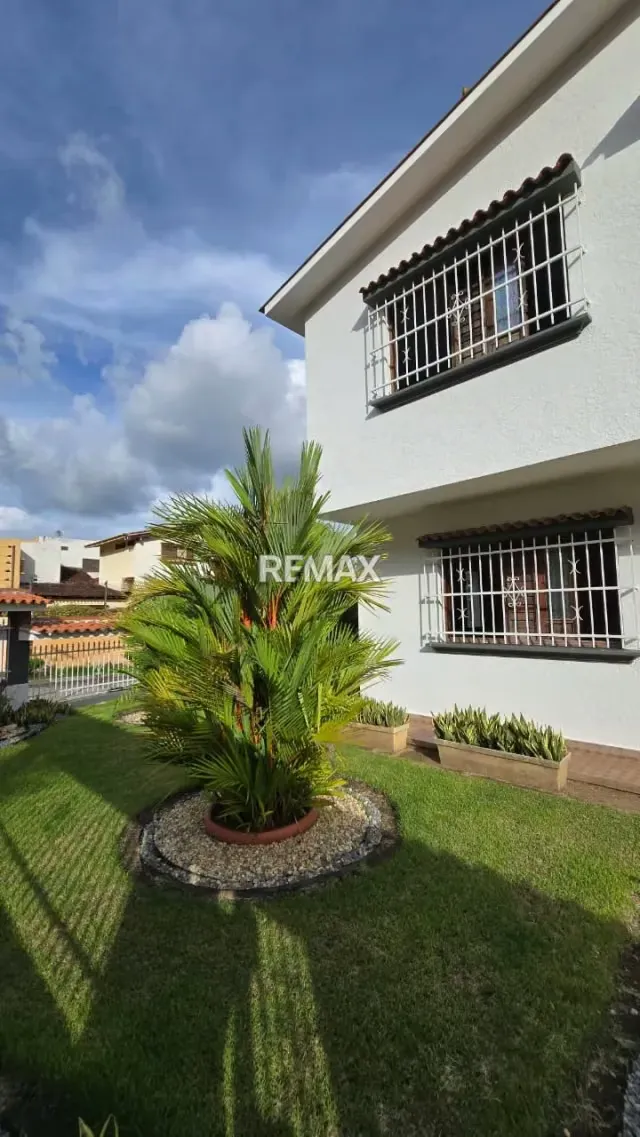 SE VENDE CASA LA VIÑA EN VALENCIA