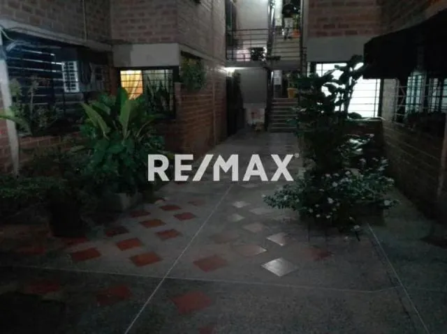 Venta de Apartamento 73 Mtrs2, Piso 2, Ciudad Casarapa, Guarenas - 3