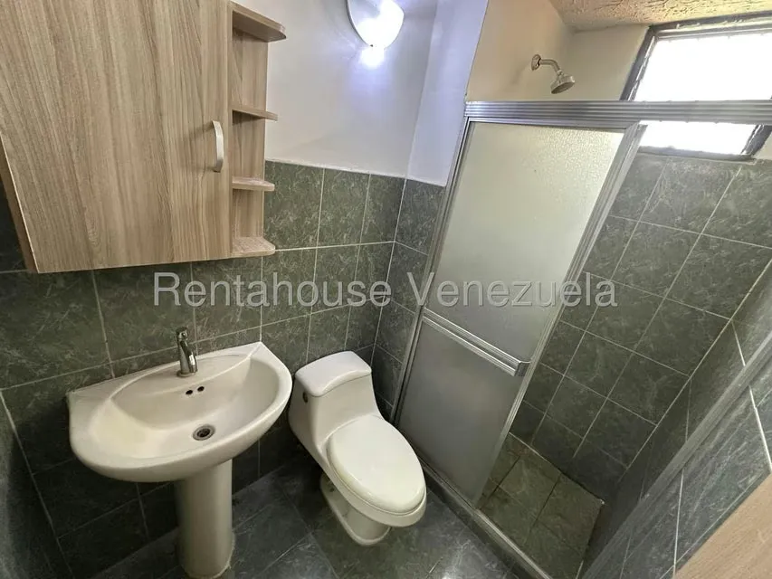 Apartamento (1 Nivel) en Venta en Conjunto residencial Narayola, Aragua - 23