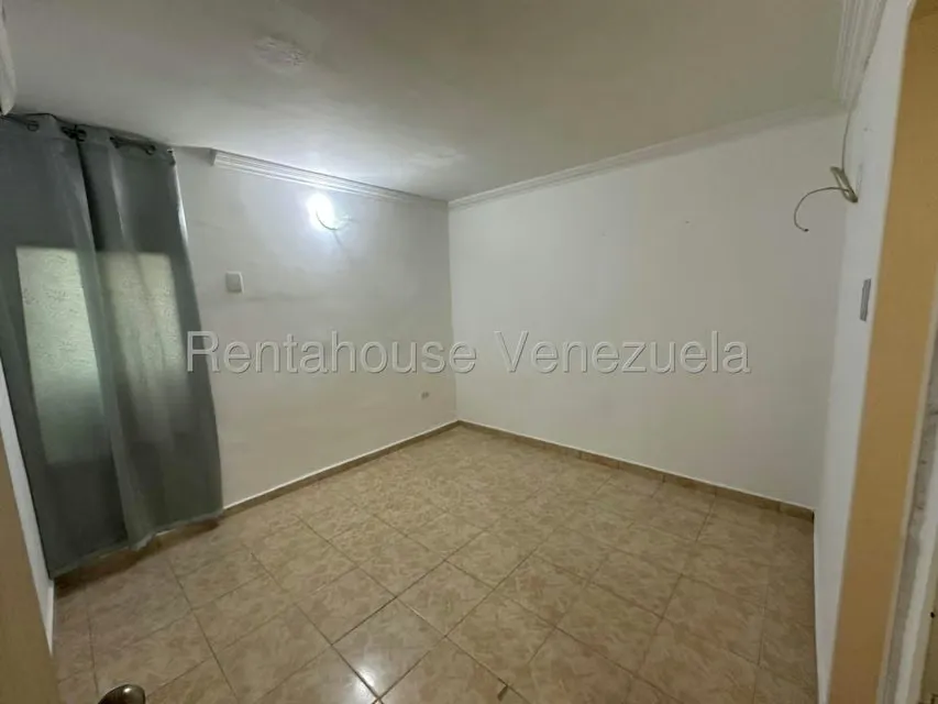 Apartamento (1 Nivel) en Venta en Conjunto residencial Narayola, Aragua - 24