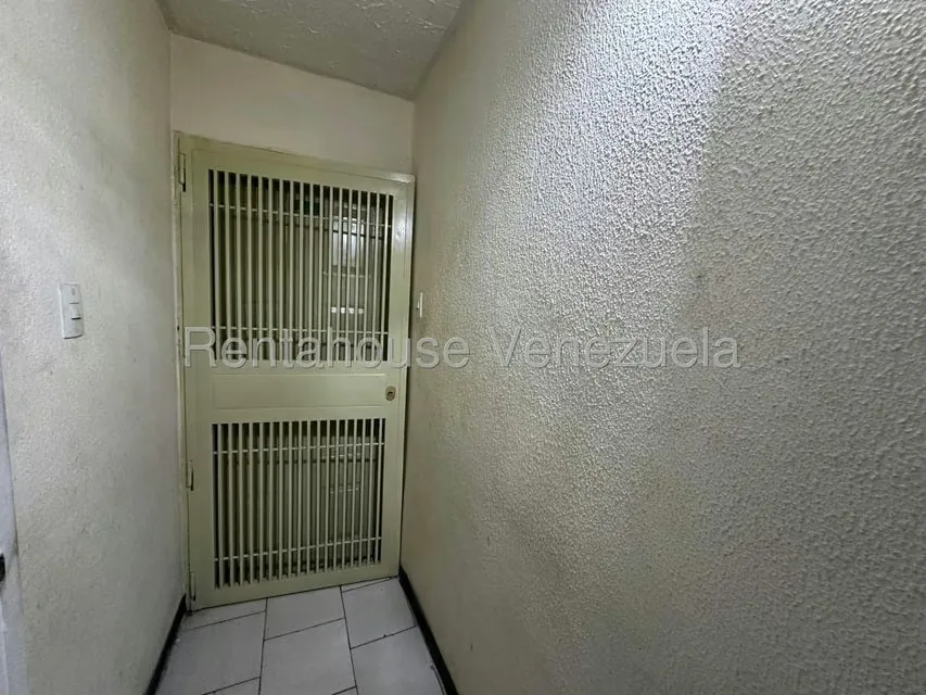 Apartamento (1 Nivel) en Venta en Conjunto residencial Narayola, Aragua - 5