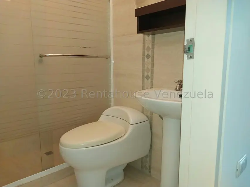 Townhouse (Duplex) en Venta en Puerto Encantado, Miranda - 26