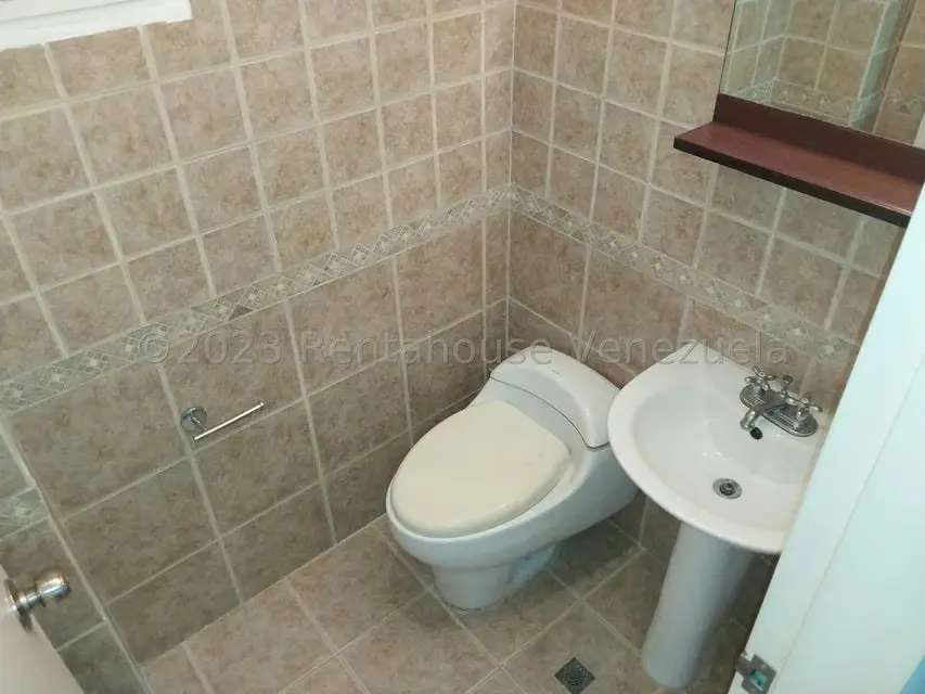 Townhouse (Duplex) en Venta en Puerto Encantado, Miranda - 30