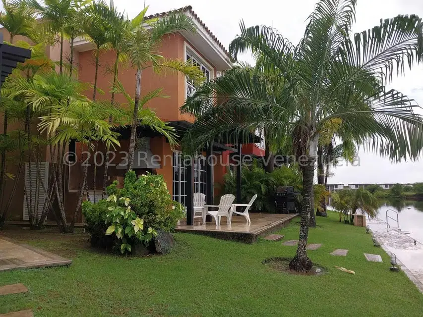 Townhouse (Duplex) en Venta en Puerto Encantado, Miranda - 3