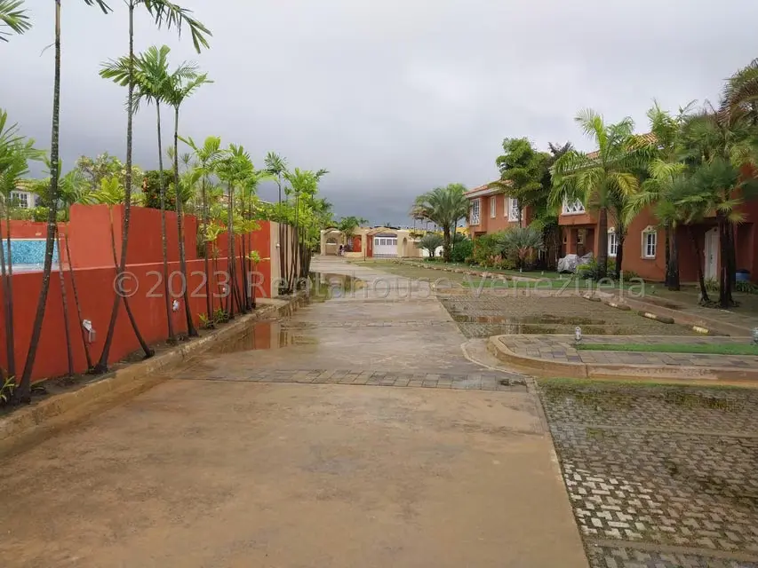 Townhouse (Duplex) en Venta en Puerto Encantado, Miranda - 45