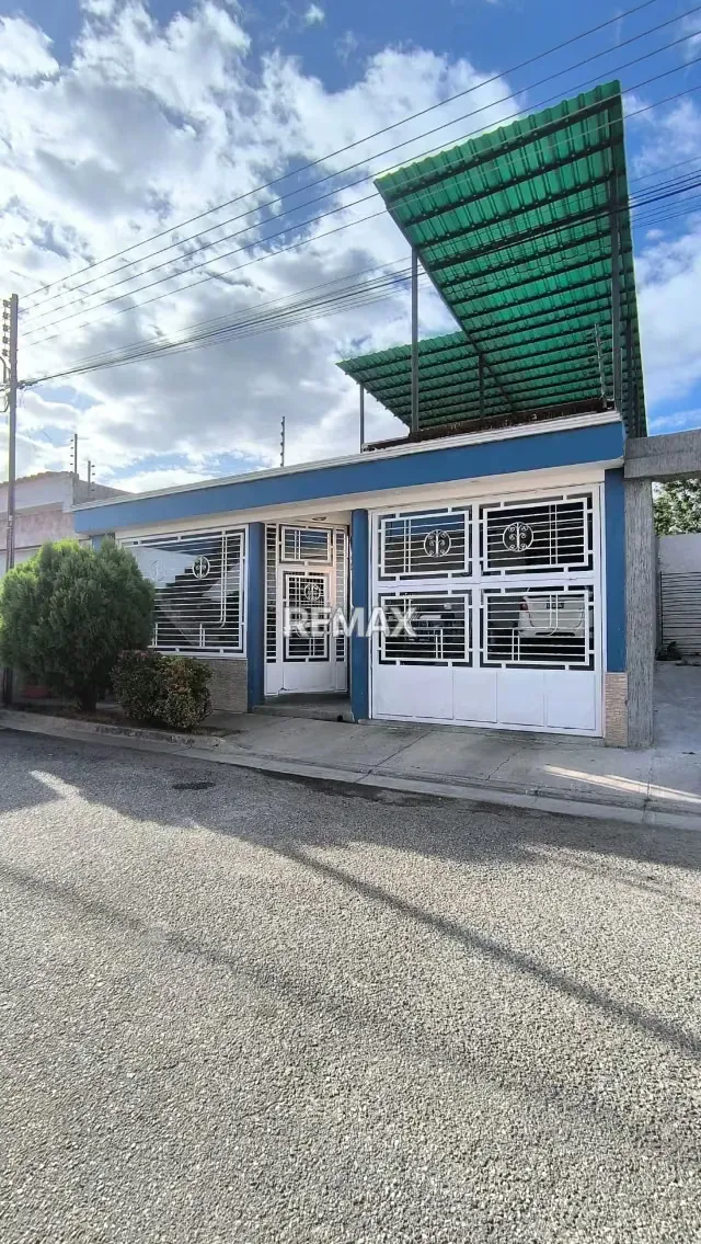 Se vende casa en urbanización el bosque - 2