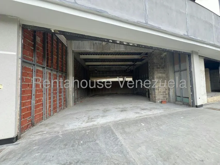 Local Comercial en Alquiler en Los Naranjos del Cafetal, Distrito Metropolitano - 5