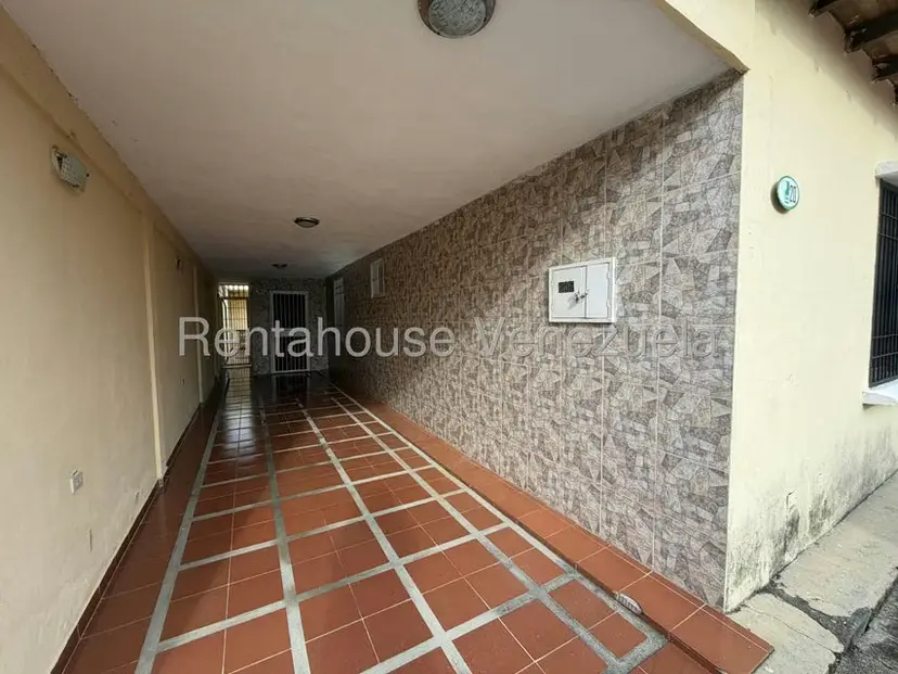 Casa (1 Nivel) en Alquiler en Casa de Campo, Portuguesa