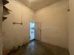 View 16
