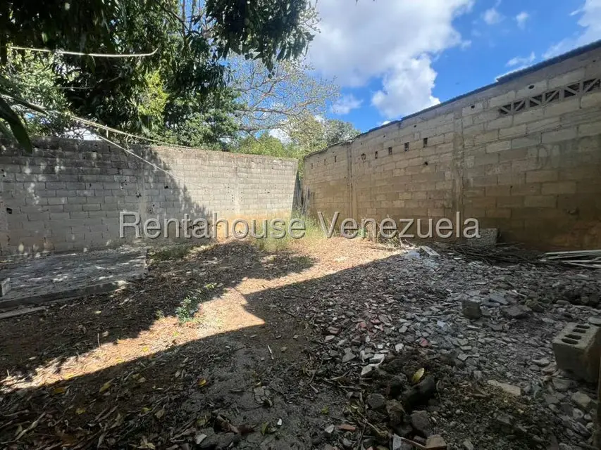 Casa (1 Nivel) en Venta en Centro, Lara - 17