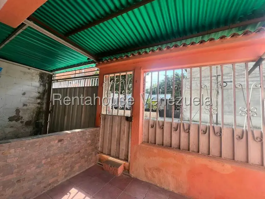 Casa (1 Nivel) en Venta en Centro, Lara - 18