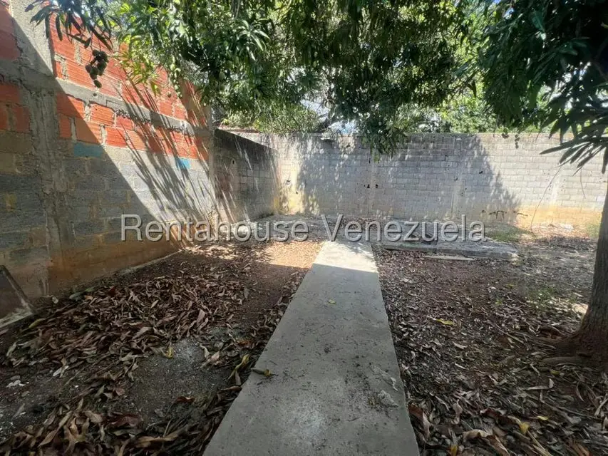 Casa (1 Nivel) en Venta en Centro, Lara - 21