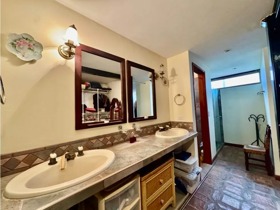Se vende casa 950m2 6h+s/7b/7p La Union - 18