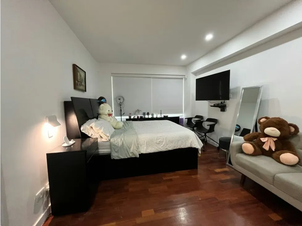 Vendo apartamento en calle privada 215m2 Campo Alegre 6416 - 12