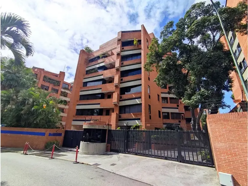 ALQUILER DE PENTHOUSE DUPLEX EN LA URB. CAMPO ALEGRE