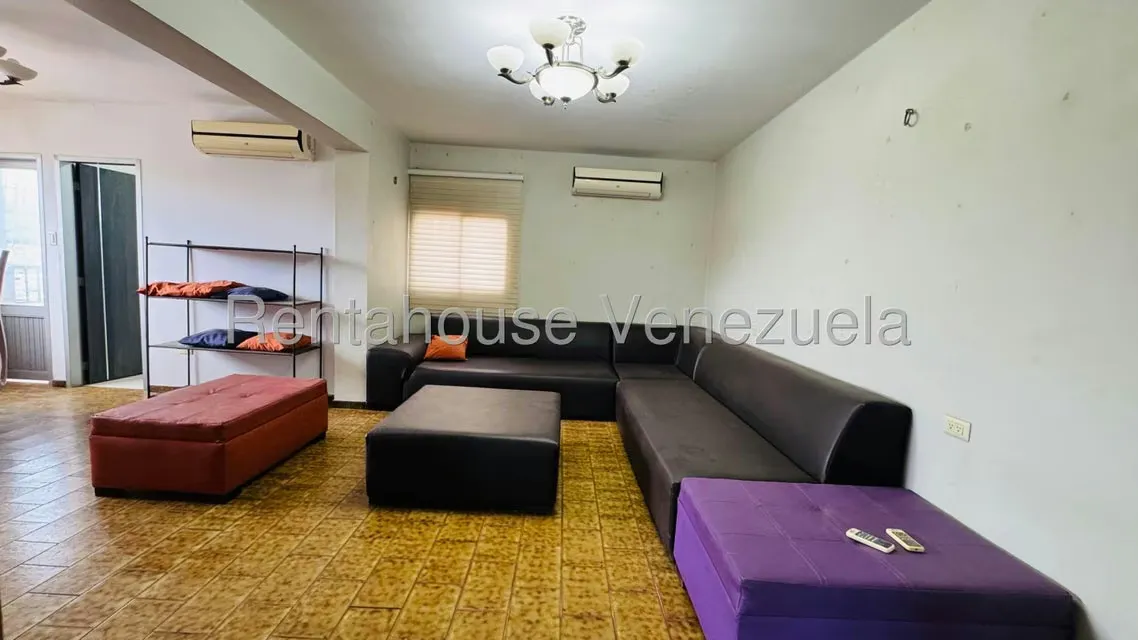 Apartamento (1 Nivel) en Venta en Centro, Aragua - 18