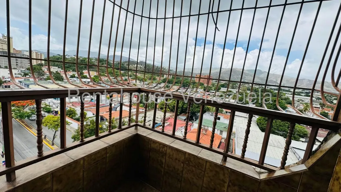Apartamento (1 Nivel) en Venta en Centro, Aragua - 26