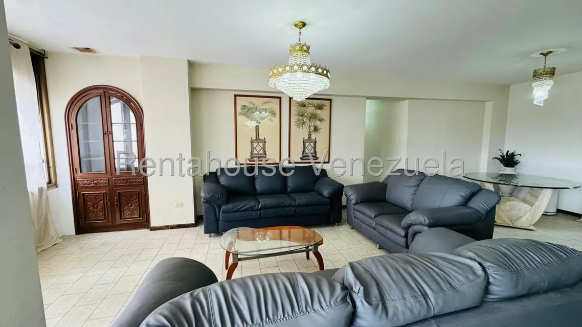 Apartamento (1 Nivel) en Venta en Centro, Aragua - 9