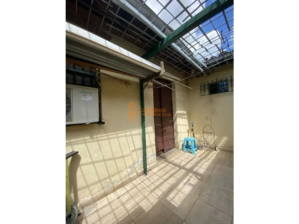VENTA DE CASA COMERCIAL EN EL CENTRO DE VELENCIA - 10