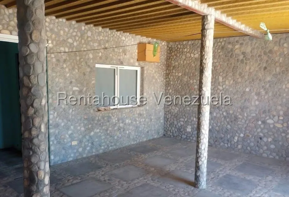 Casa (1 Nivel) en Venta en San Pedro de Coche, Nueva Esparta - 3