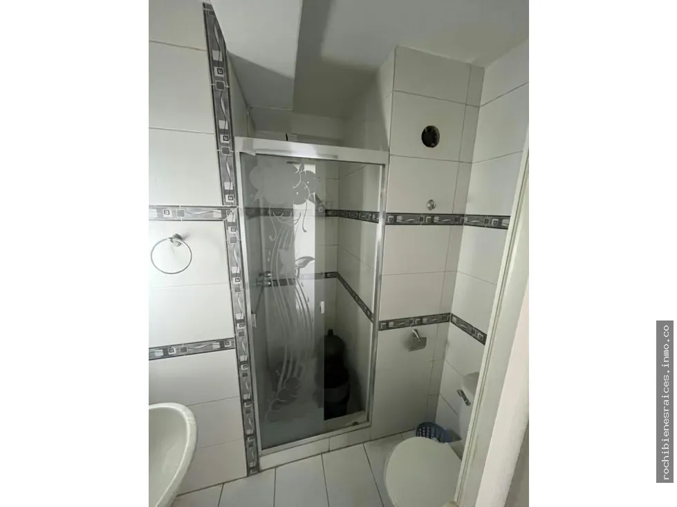 LAS LOMAS GUATIRE APARTAMENTO ALQUILER - 6