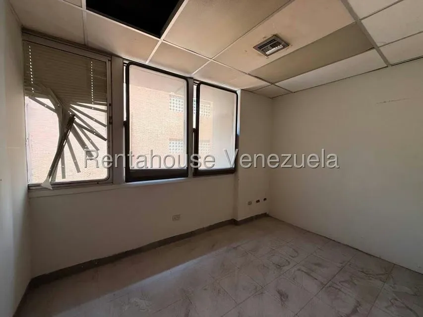 Oficina en Venta en El Rosal, Distrito Metropolitano - 5
