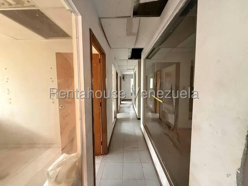 Oficina en Venta en El Rosal, Distrito Metropolitano - 10