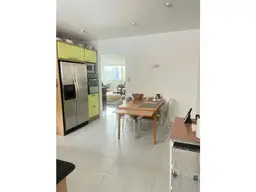 View 10