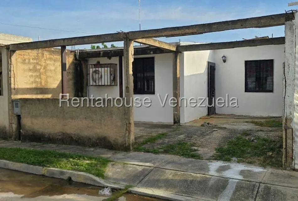 Casa (1 Nivel) en Venta en Buenaventura, Carabobo - 2