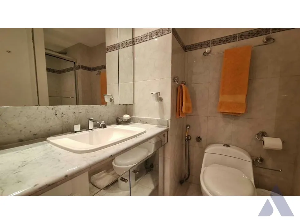 Se vende aparamento duplex 580m2 Los Palos Grandes 5515 - 30