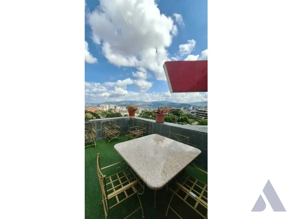 Se vende aparamento duplex 580m2 Los Palos Grandes 5515 - 7