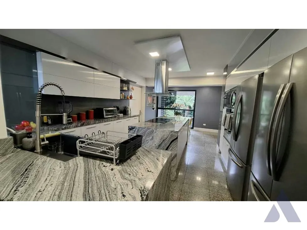 Se vende aparamento duplex 580m2 Los Palos Grandes 5515 - 10