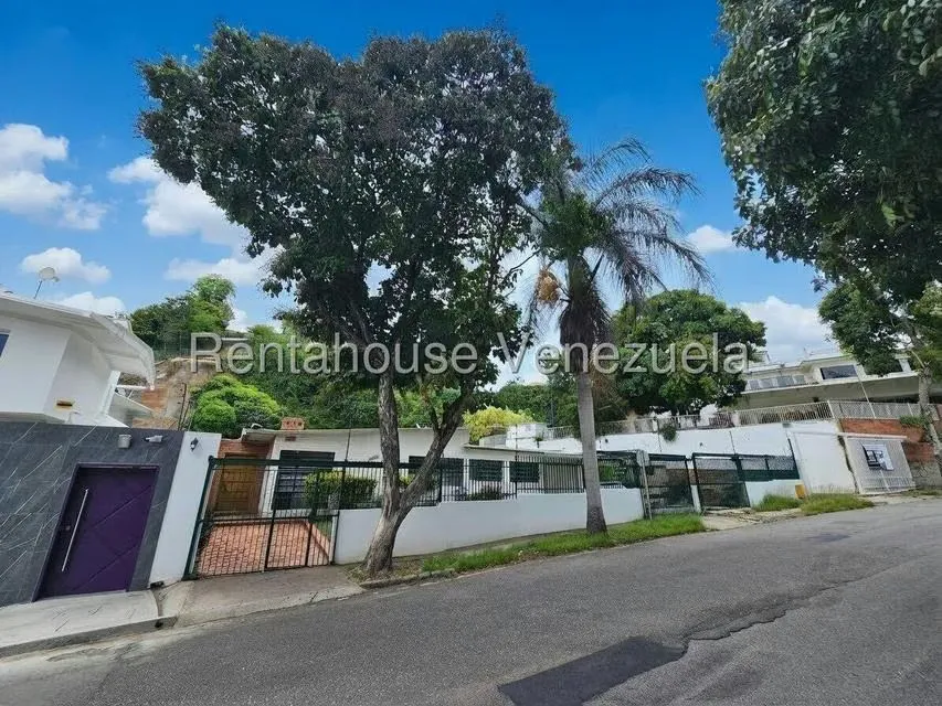 Casa (1 Nivel) en Venta en San Roman, Distrito Metropolitano - 2