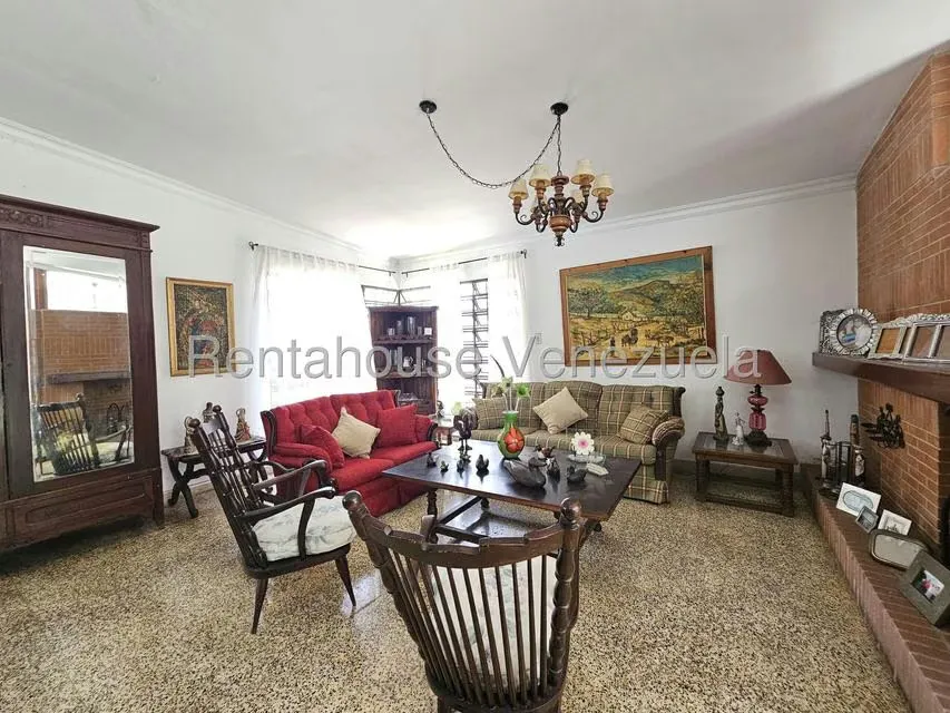 Casa (1 Nivel) en Venta en San Roman, Distrito Metropolitano - 24
